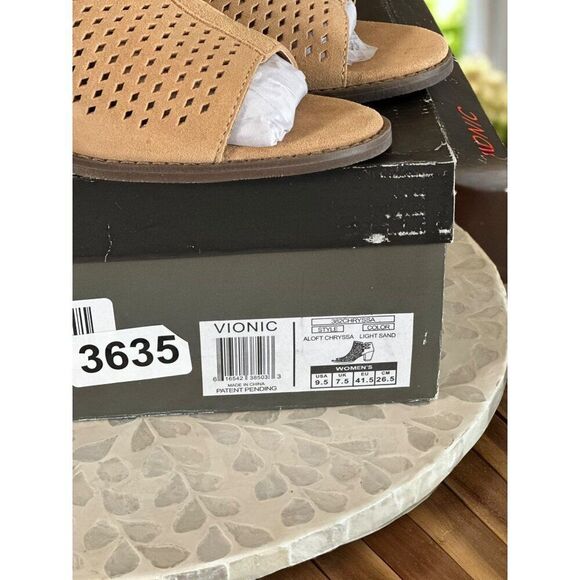 Vionic Aloft Chryssa Orthotic Booties Women’s 9.5 Peep Toe Block Heel Shoes - Picture 13 of 13